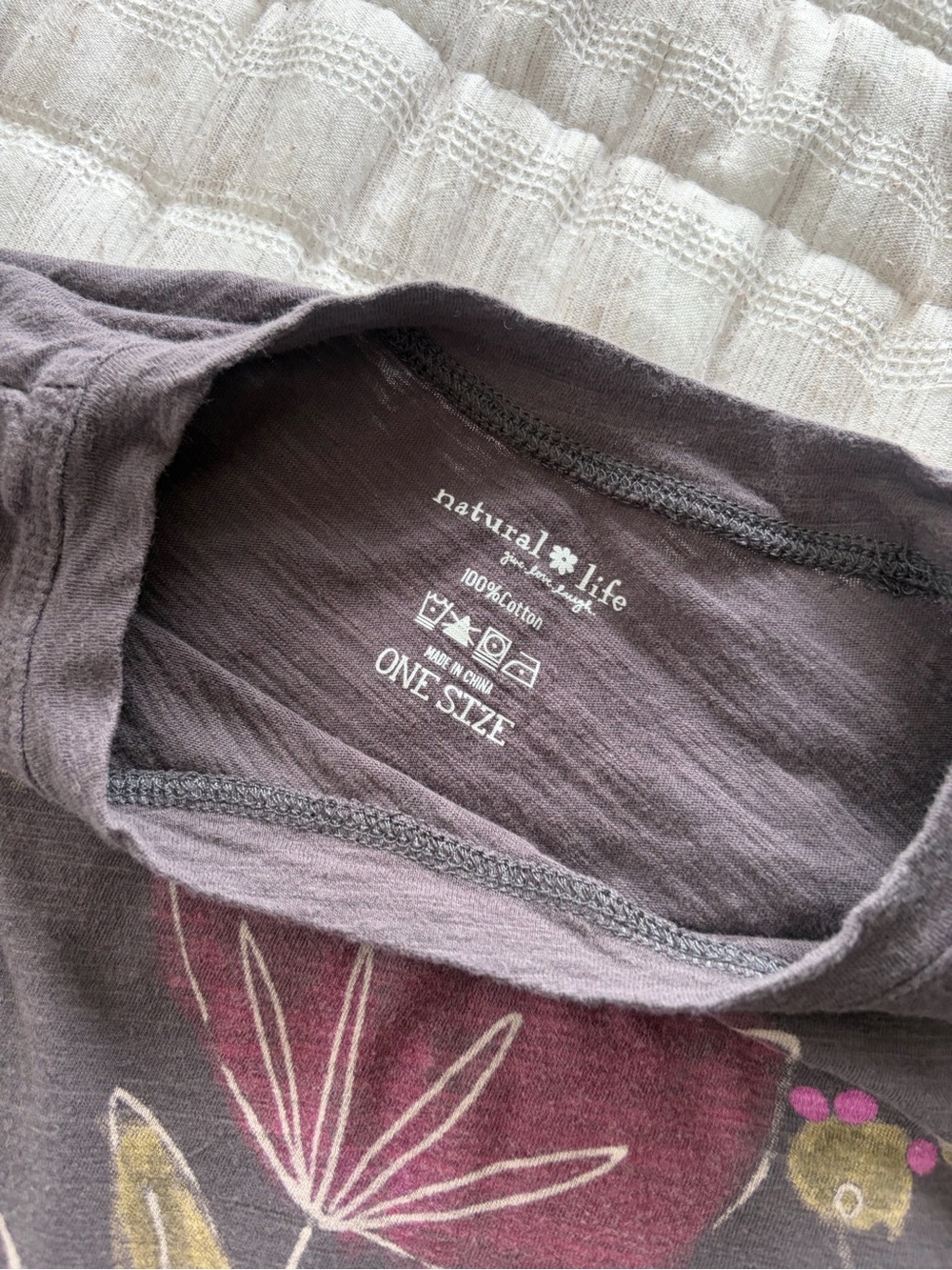 Natural Life - Don’t Worry Be Happy Oversized T-shirt - Picture 7 of 7